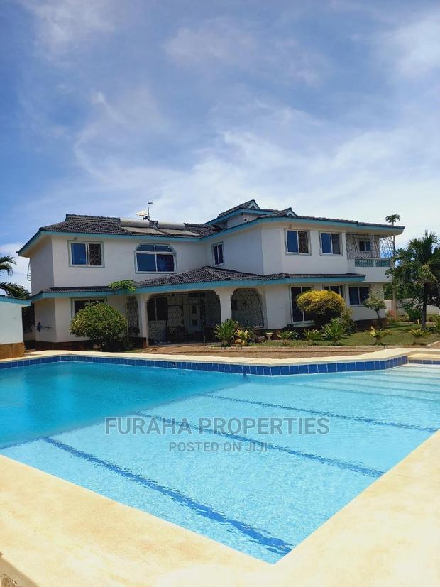 6bdrm Mansion in Shanzu for Sale