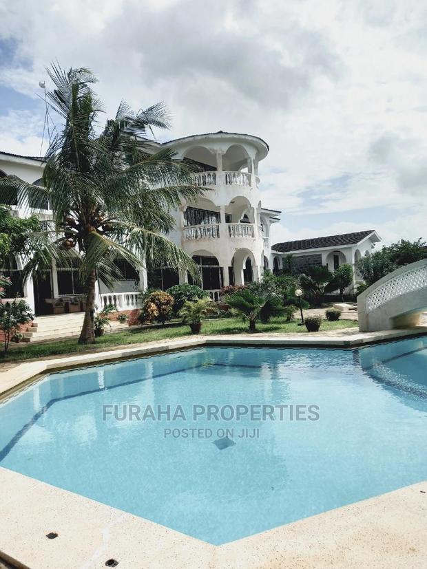 5bdrm Mansion in Shanzu for Sale