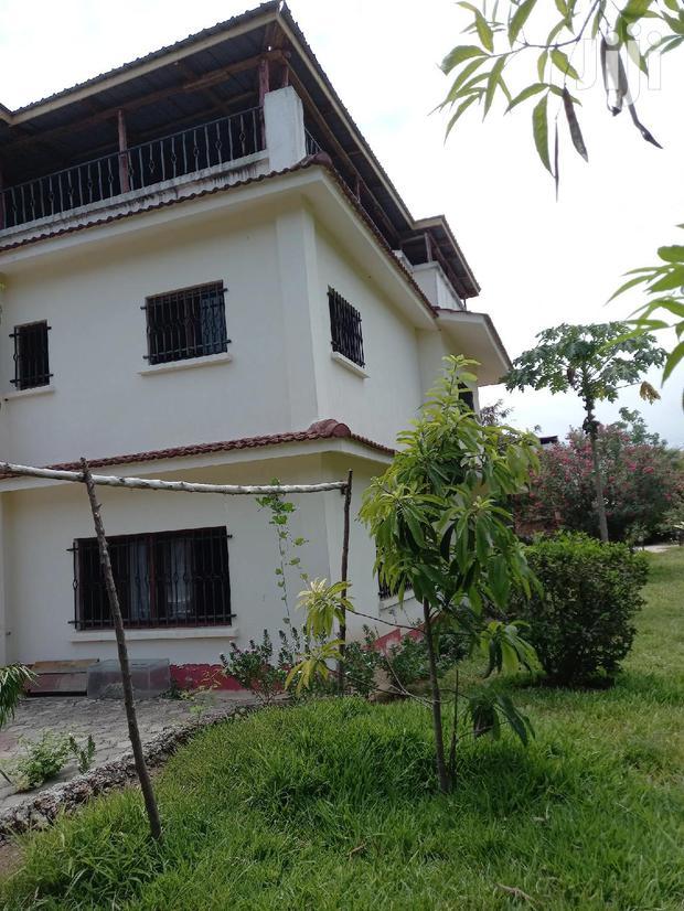 For Sale 4 Bedrooms Massionate Malindi