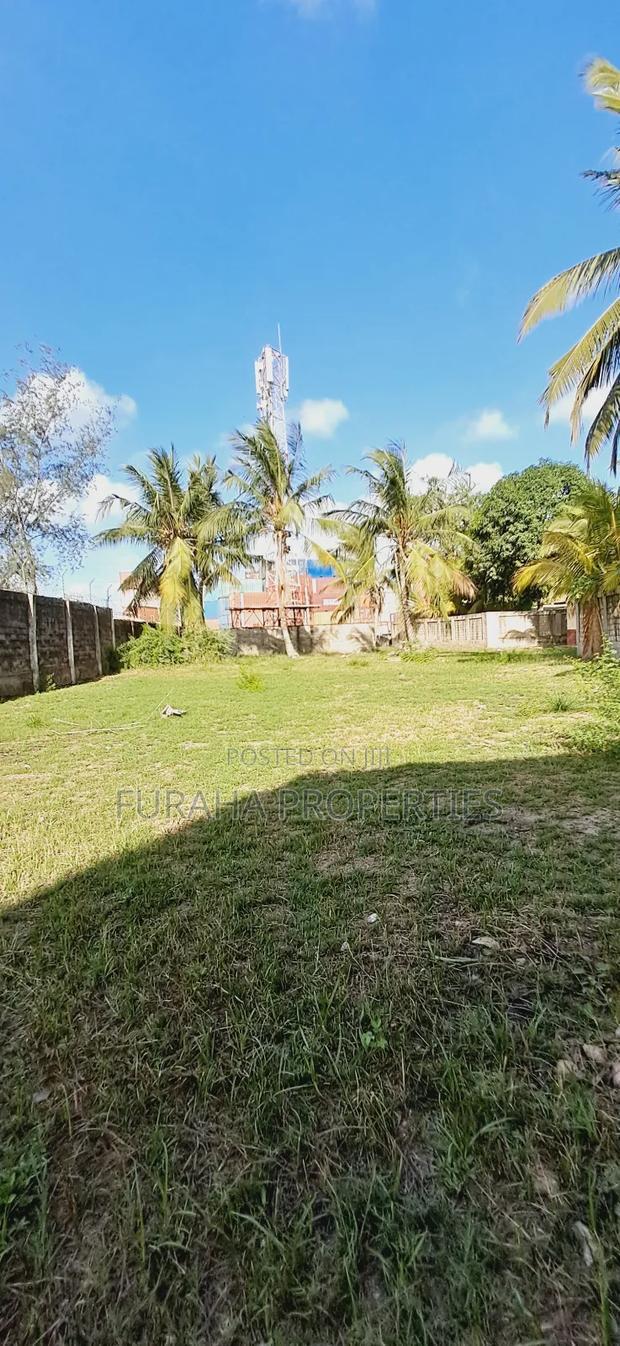 To Let Half Acre Yard Changamwe