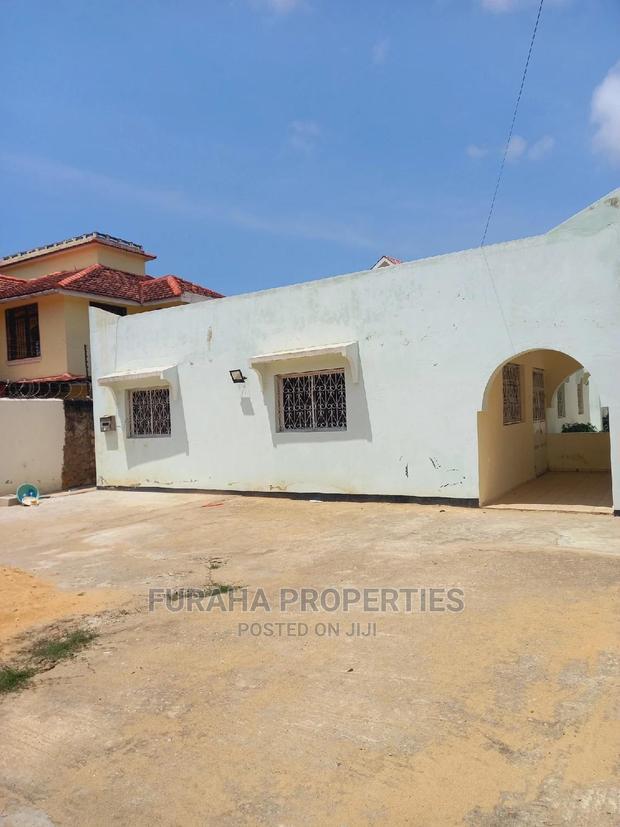 3bdrm Bungalow in Bamburi Utange for Sale