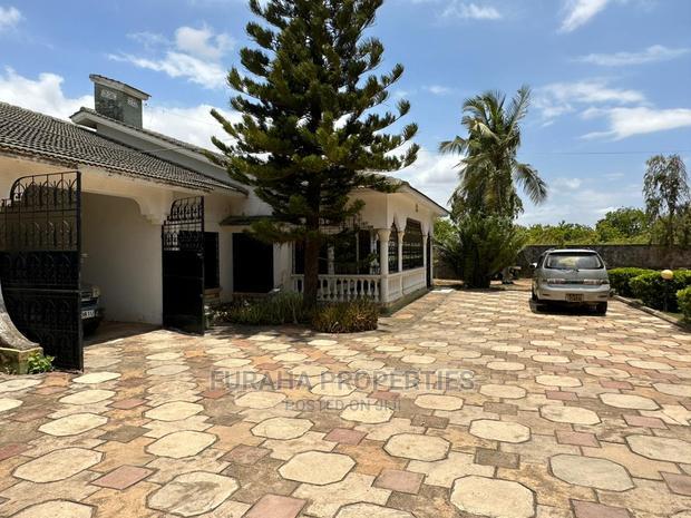 4bdrm Bungalow in Shanzu for sale