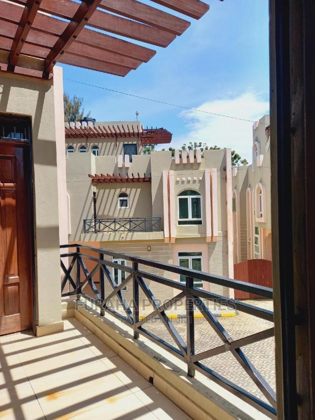 5bdrm Maisonette in Nyali for Sale