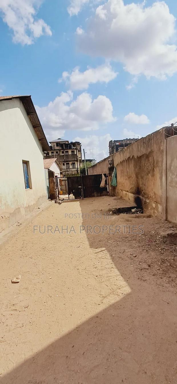 11bdrm Bungalow in Mikindani for sale