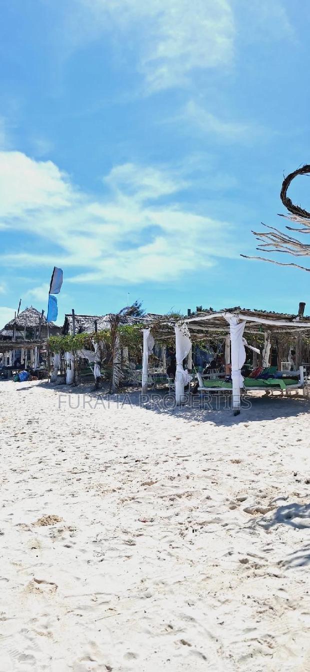 For Sale 10 Acre Sandy Beach Land.