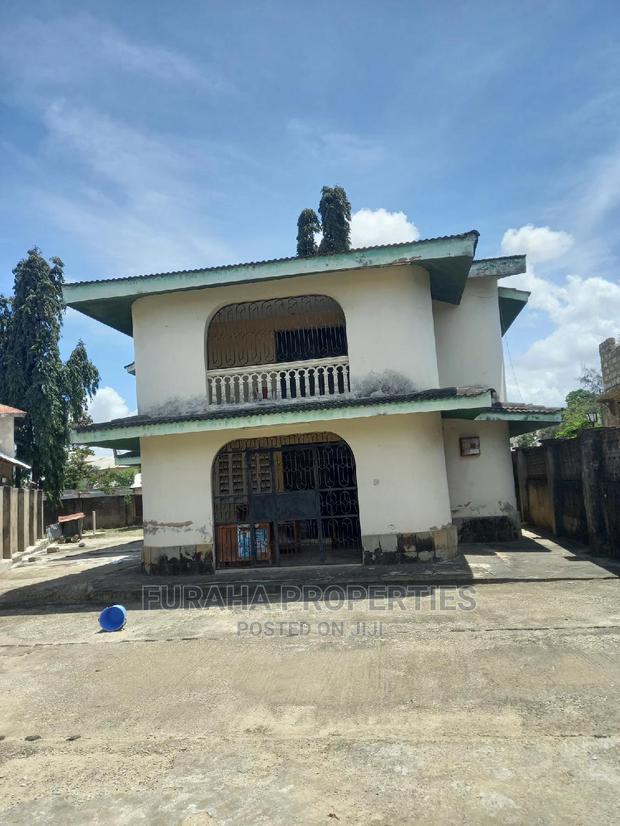 For Sale 4 Bedrooms Massionate Bamburi