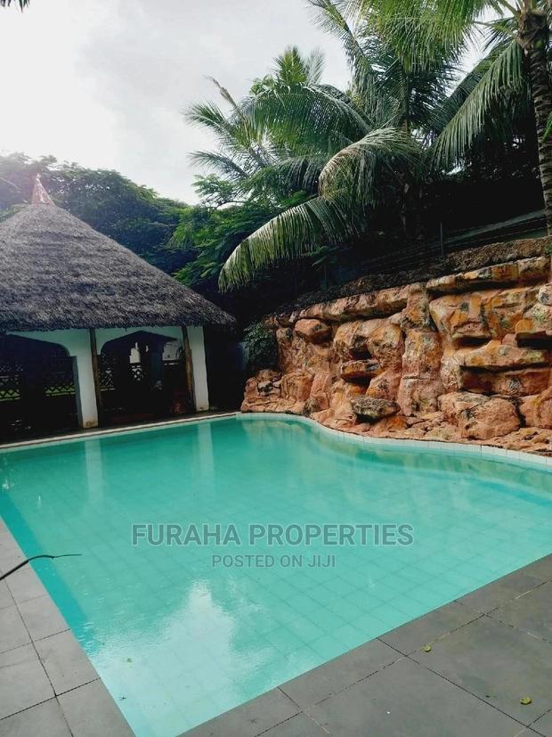 4bdrm Maisonette in Nyali for sale