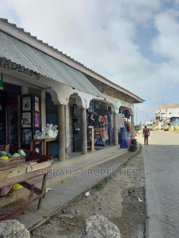 10bdrm Bungalow in Bamburi for Sale