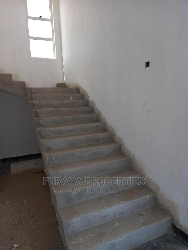 For Sale 4 Bedrooms Massionate Utange