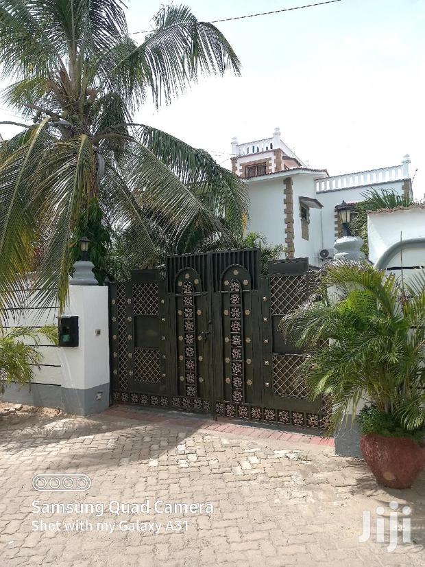 For Sale 3 Bedrooms Executive Town House Shanzu