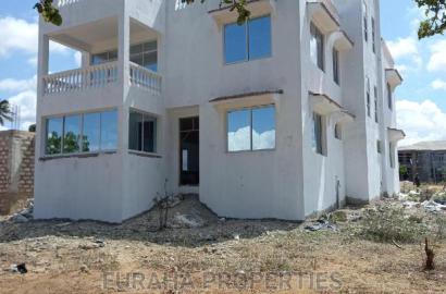For Sale 4 Bedrooms Massionate Utange
