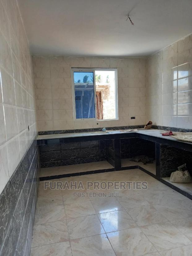 For Sale 4 Bedrooms Massionate Utange