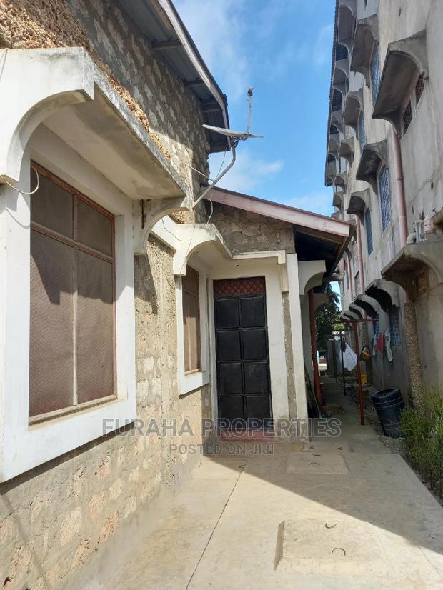 10bdrm Bungalow in Bamburi for Sale
