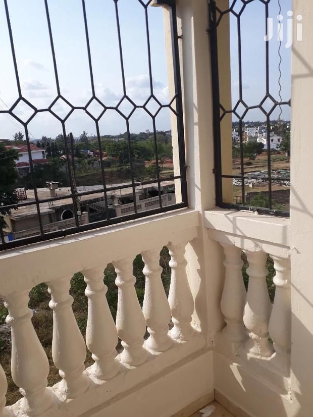 For Sale 2 Bedrooms Flat Nyali