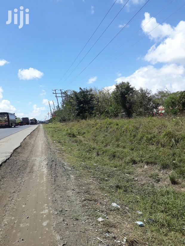 For Sale 1 Acre Touching Mariakani Nairobi Highway