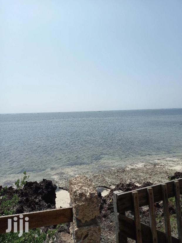 For Sale 4 Bedrooms Bungalow Beach Villa