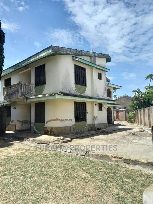 For Sale 4 Bedrooms Massionate Bamburi