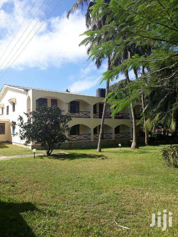 33 Rooms Hotel Mtwapa