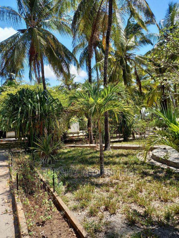 3 Bedrooms Bungalow for Sale