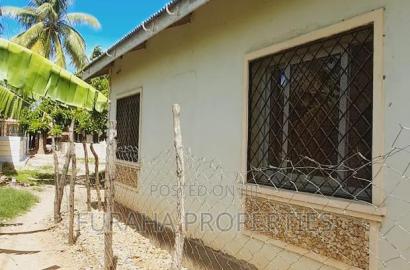 3bdrm Bungalow in Bamburi Utange for sale