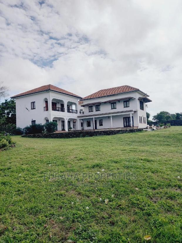 6bdrm Mansion in Shanzu for Sale