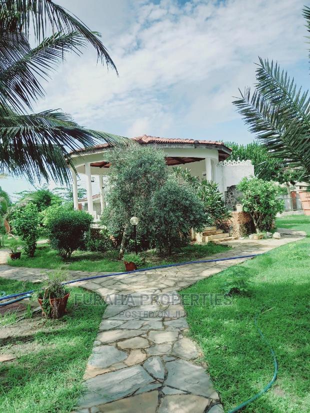 5bdrm Mansion in Shanzu for Sale