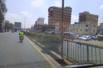 3bdrm Block of Flats in Ngara for sale