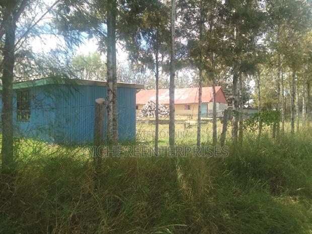 Kitengela,/Kisanju