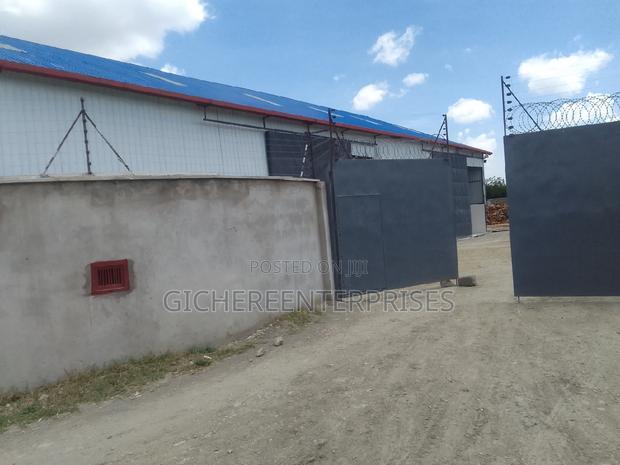 Kitengela,/Kisanju