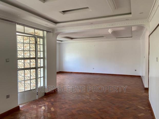 4bdrm Townhouse / Terrace in Karen for rent