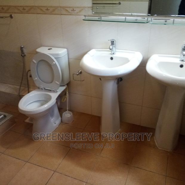 4bdrm Townhouse in Hardy for Rent