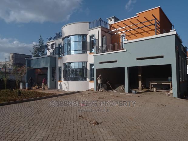 5bdrm Villa in Karen Hub for Rent