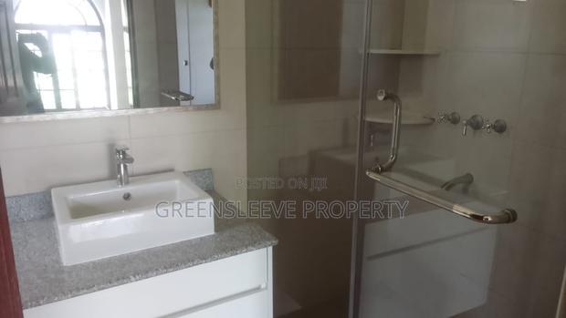 5bdrm Townhouse / Terrace in Karen for rent