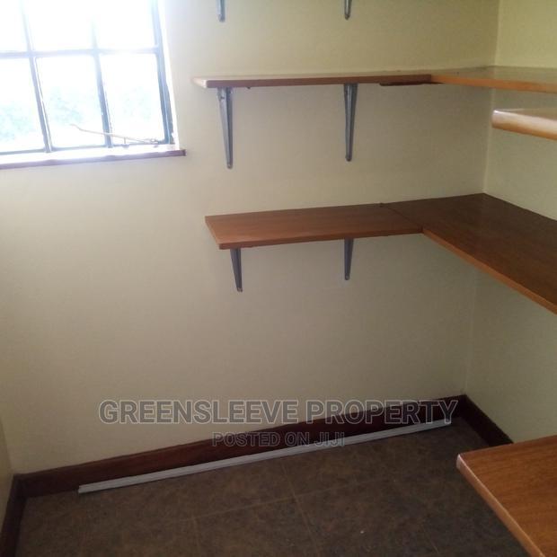 4bdrm Townhouse / Terrace in Hardy for rent