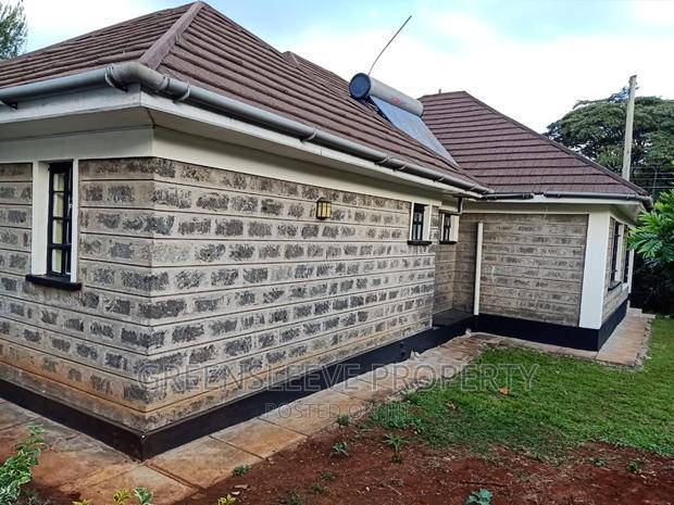 3bdrm Bungalow in Karen for rent