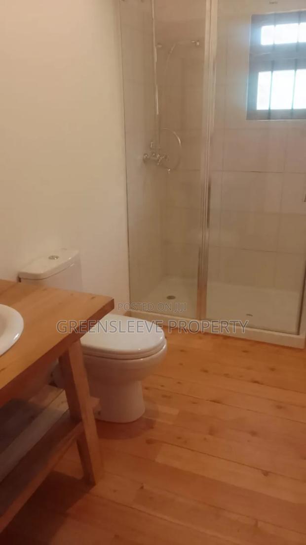 3bdrm Bungalow in Karen for rent