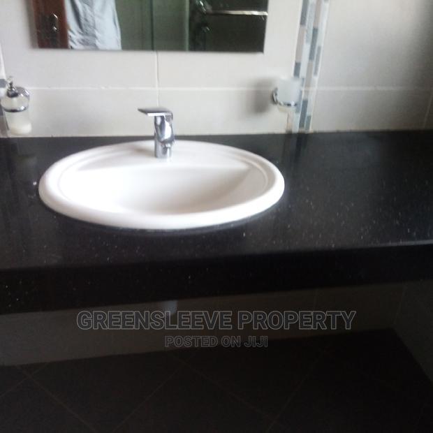 4bdrm Townhouse / Terrace in Hardy for rent