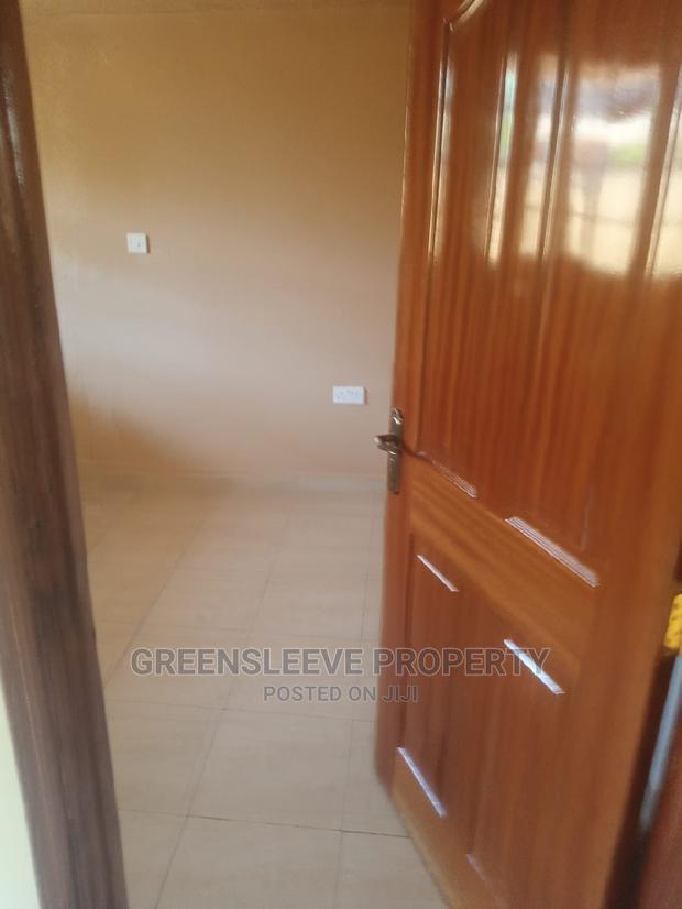 2bdrm Bungalow in Hillcrest Close, Hardy for Rent