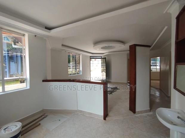 3bdrm House in Karen for rent