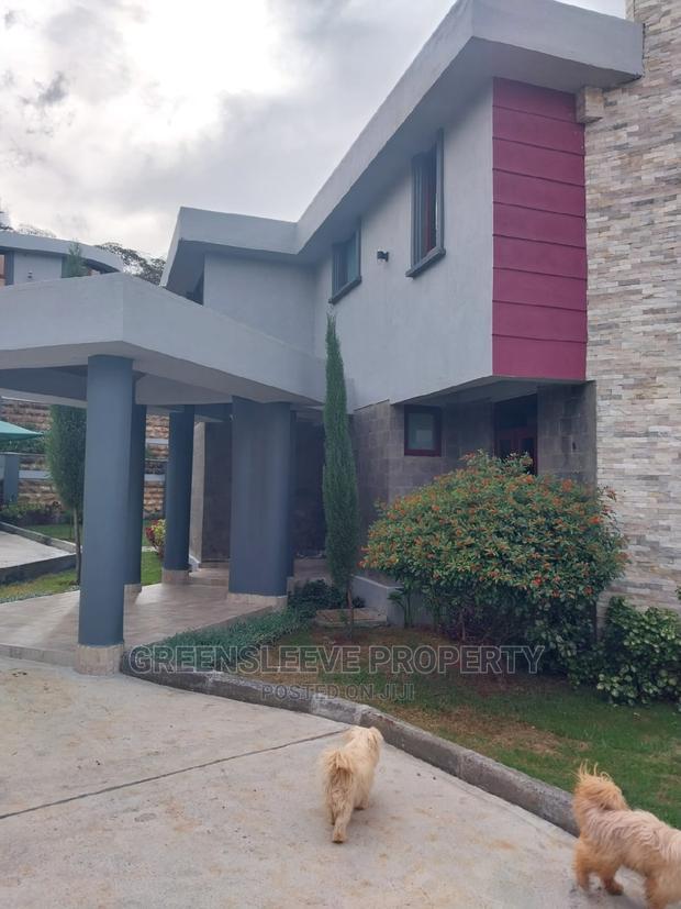 4bdrm Mansion in Mutero Kirarapion for rent