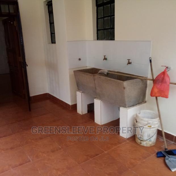 4bdrm Townhouse in Hardy for Rent