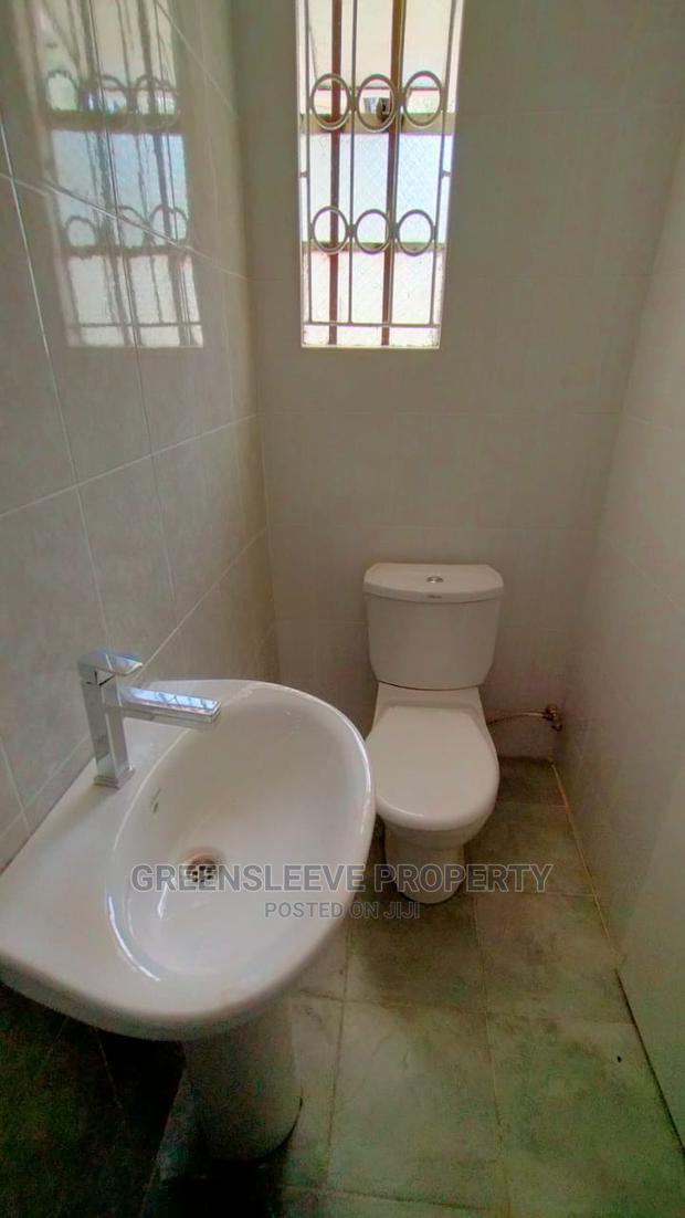 3bdrm Bungalow in Mangari Roads Karen, Hardy for Rent