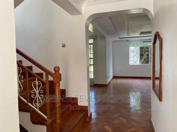 4bdrm Townhouse / Terrace in Karen for rent