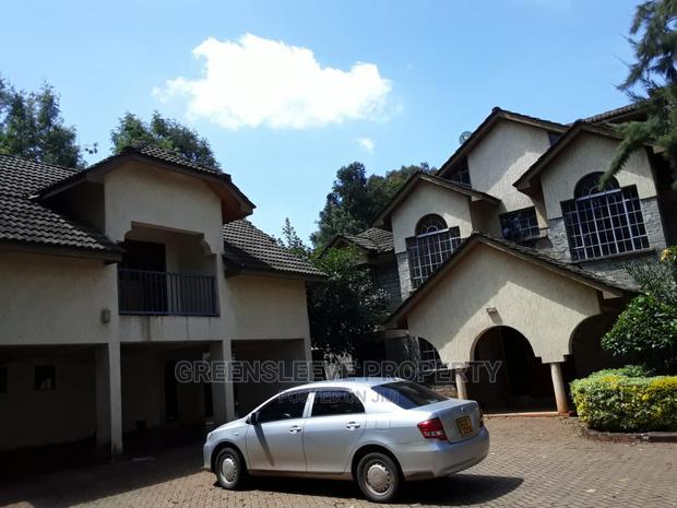 5 Bedroom on One Acre
