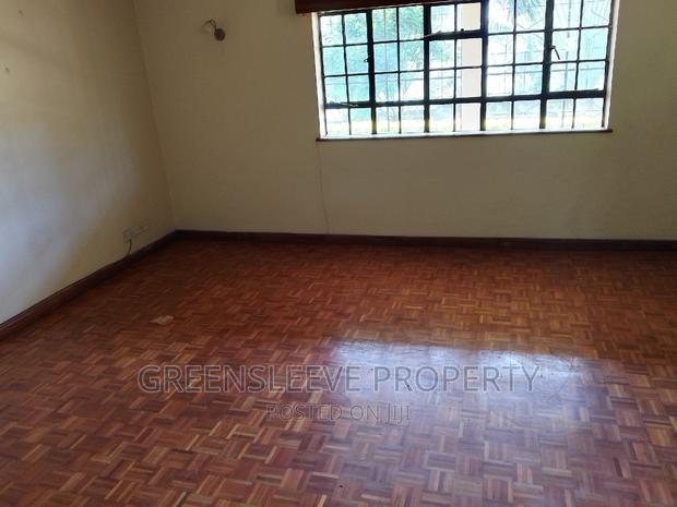 4bdrm Bungalow in Kirarapon Drive, Kerarapon for rent