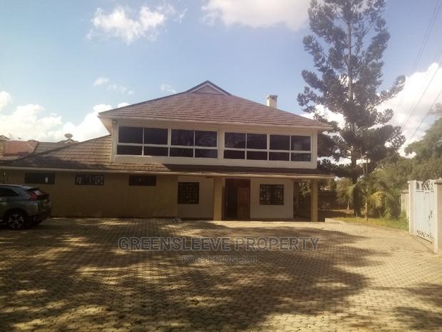 6bdrm Townhouse/Terrace in Kisembe, Hardy for sale