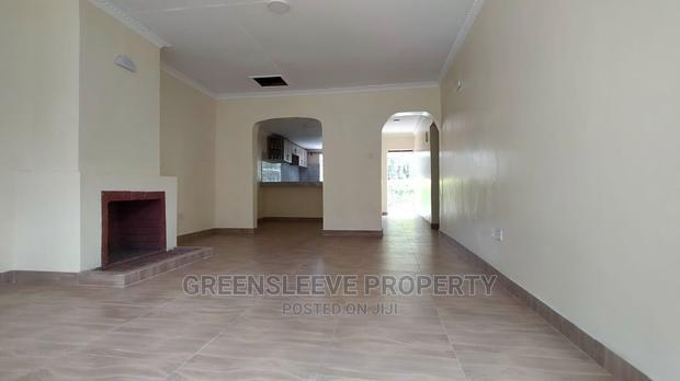 3bdrm Bungalow in Mangari Roads Karen, Hardy for Rent
