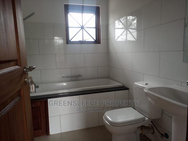 5bdrm Townhouse in Karen for Rent