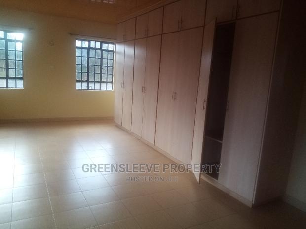 6bdrm Townhouse / Terrace in Bongain, Karen for rent