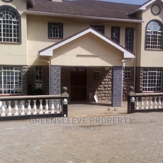 5bdrm Townhouse in Hardy for Rent